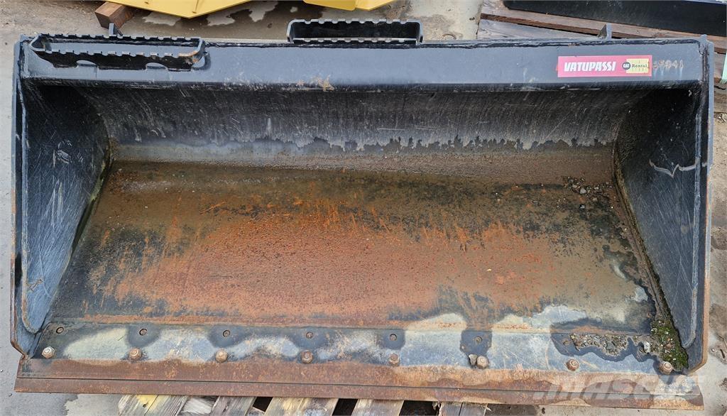 CAT 226D3 Skid steer mini utovarivači