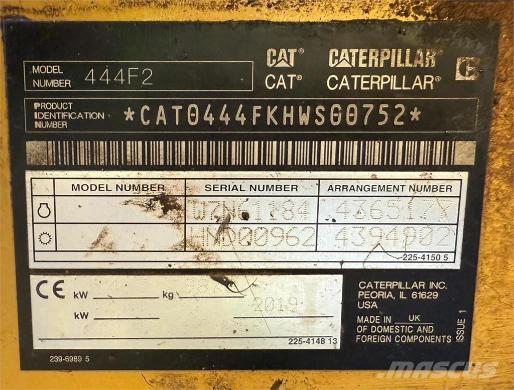 CAT 444F2 Rovokopači