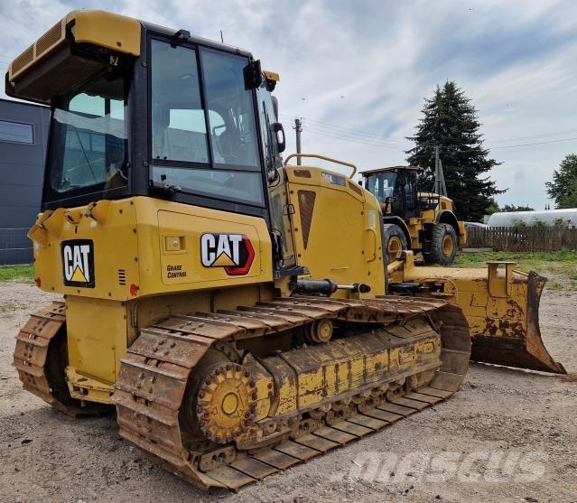CAT D5K2 Buldožeri guseničari