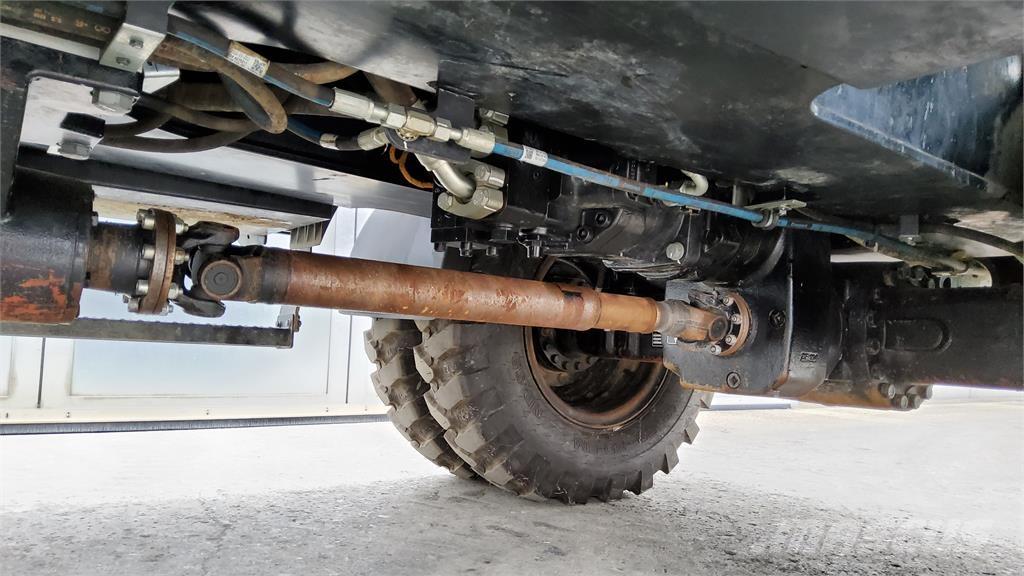 CAT M318-07E Bageri točkaši