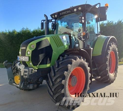 CLAAS ARION 550 Traktori