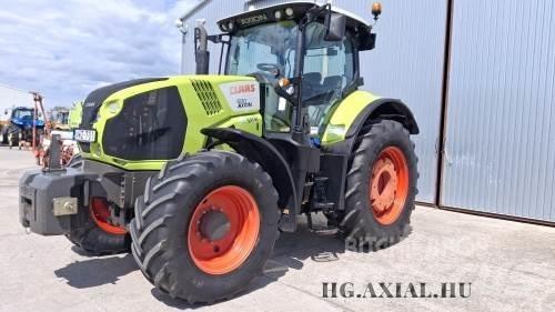 CLAAS Axion 830 Traktori