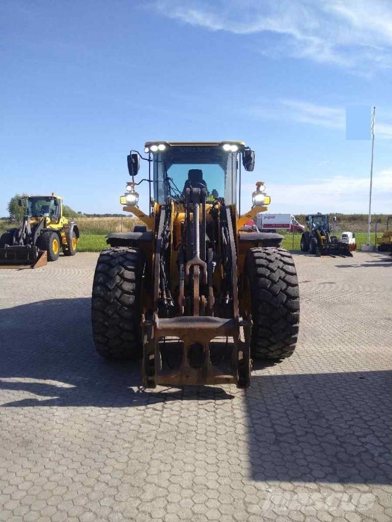 Volvo L 120 H Utovarivači na točkove