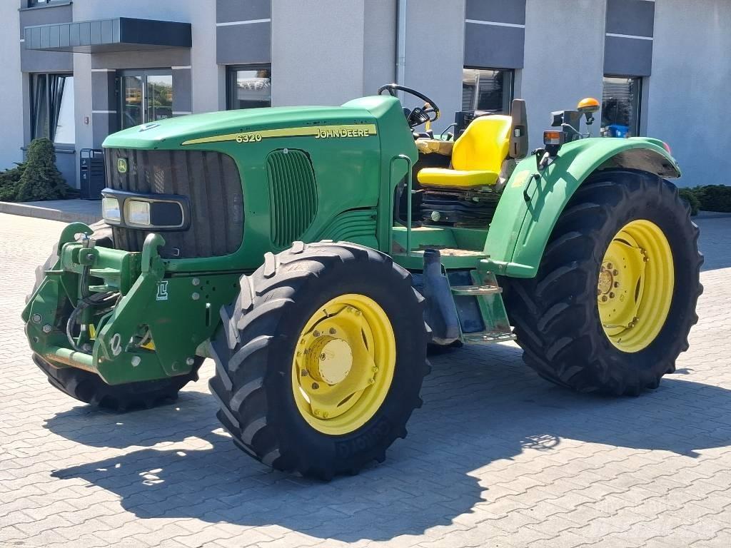 John Deere 6320 Traktori
