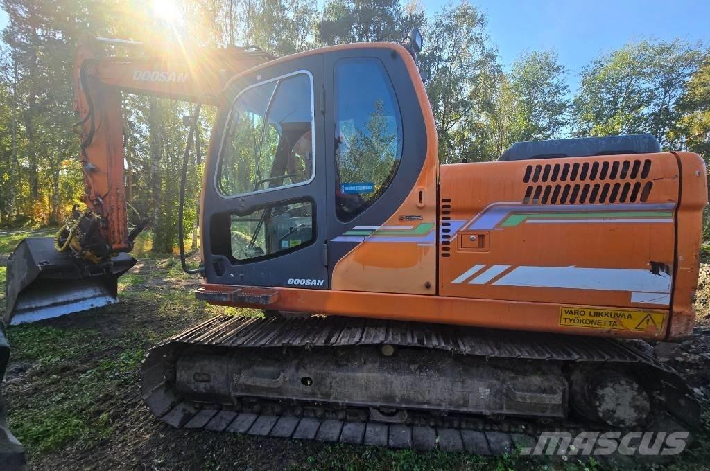 Doosan DX 140 LC Bageri guseničari