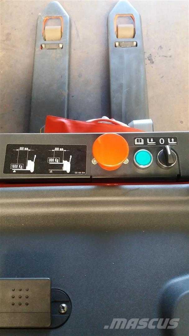 Linde T16L Ručni električni viljuškar