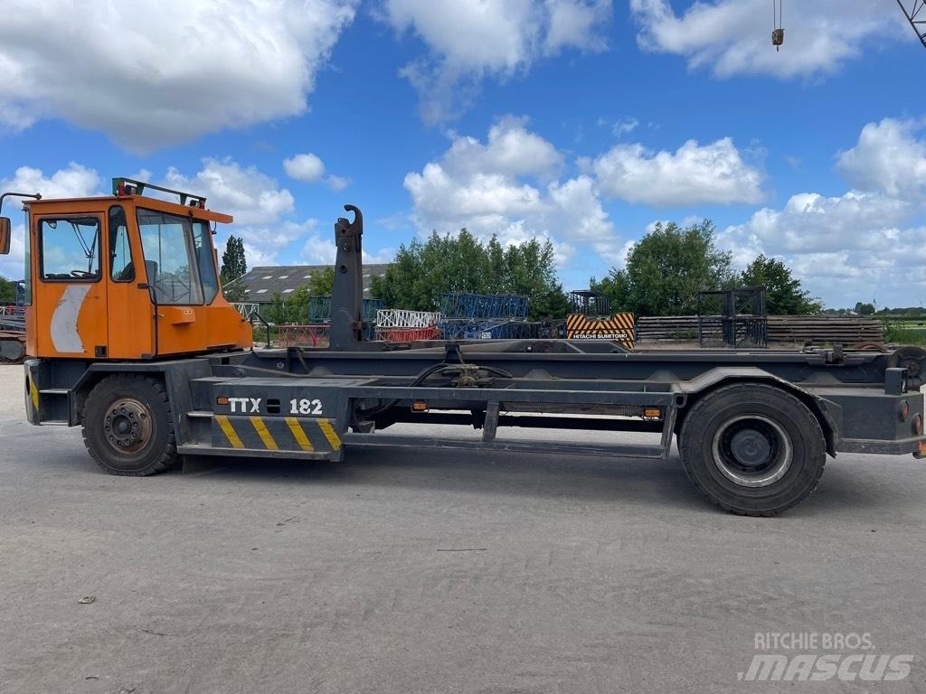 Kalmar 182 A L2 C!8 Terminalni tegljači