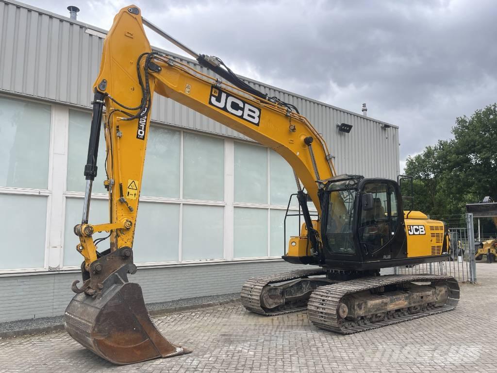 JCB JS 210 LC    2017 Bageri guseničari