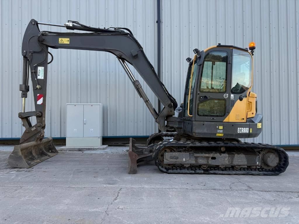 Volvo ECR 88 D Midi bageri 7t – 12t