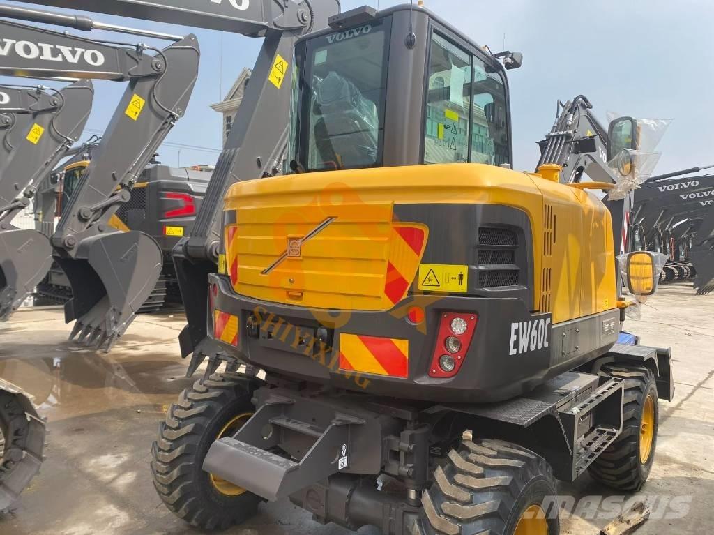 Volvo EW 60w vs Bageri guseničari