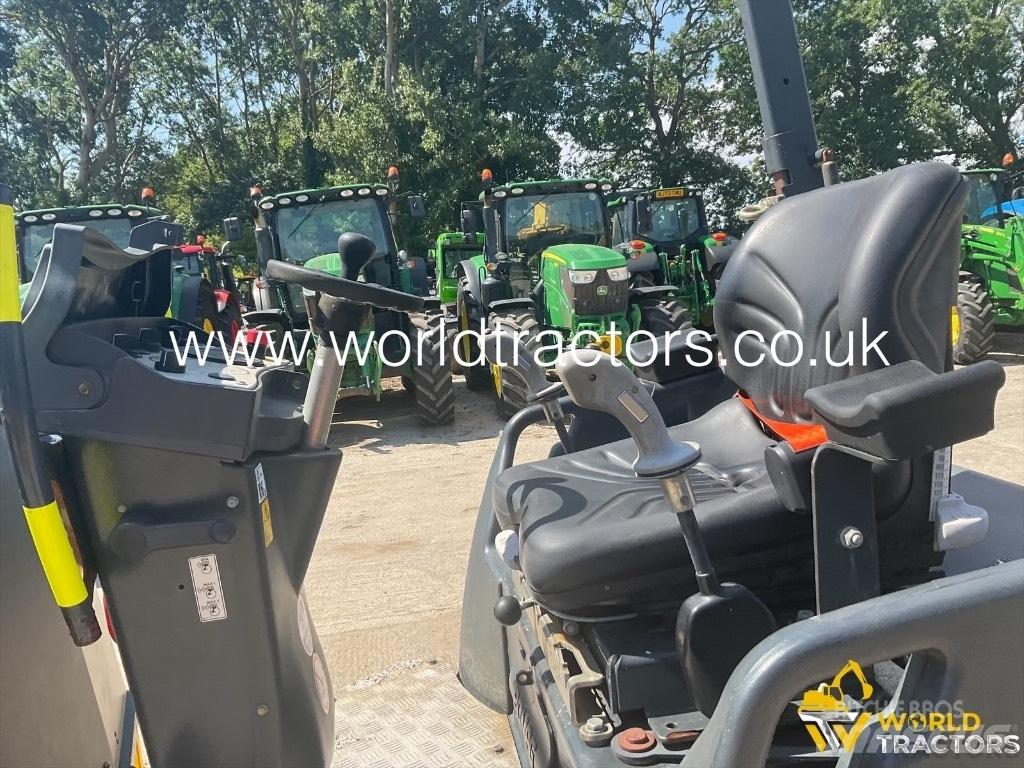 Bomag BW 138 AD-5 Valjci sa duplim bubnjem