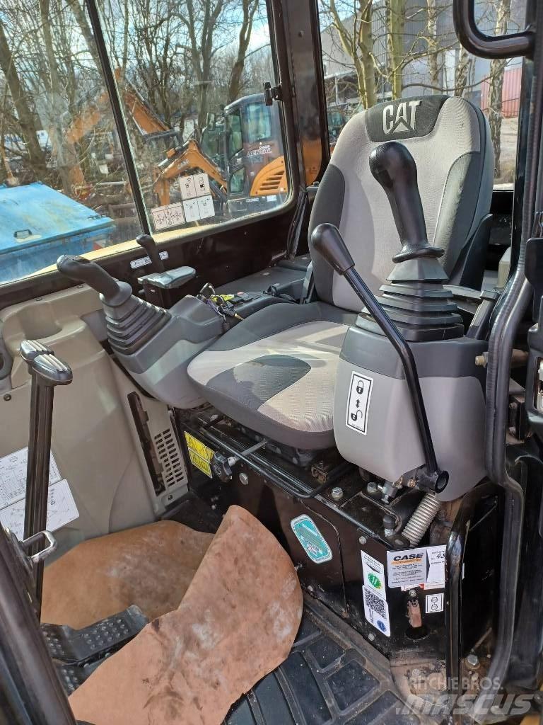 CAT 305 Mini bageri < 7t