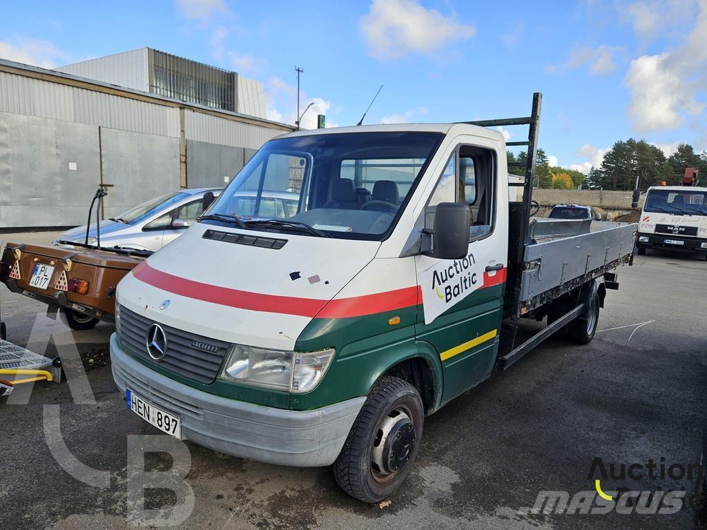 Mercedes-Benz 408 Pik up kamioni
