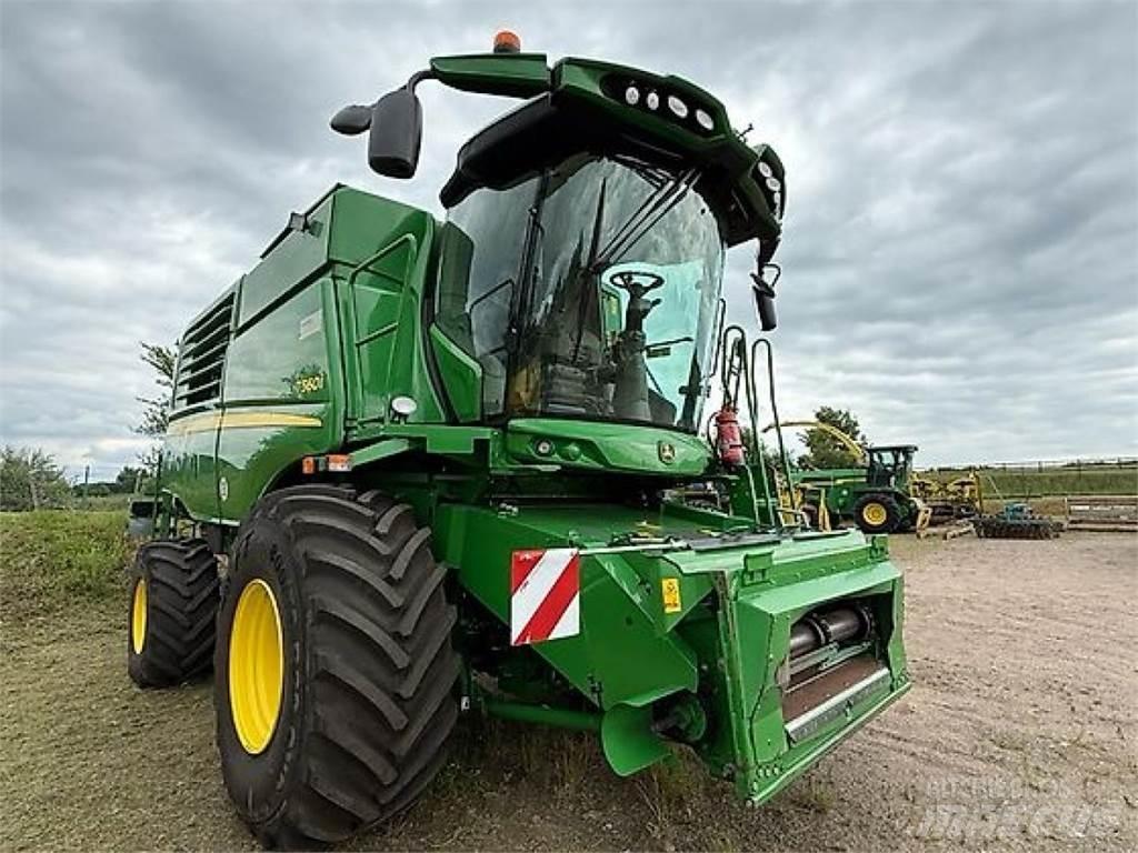 John Deere T560i Kombajni