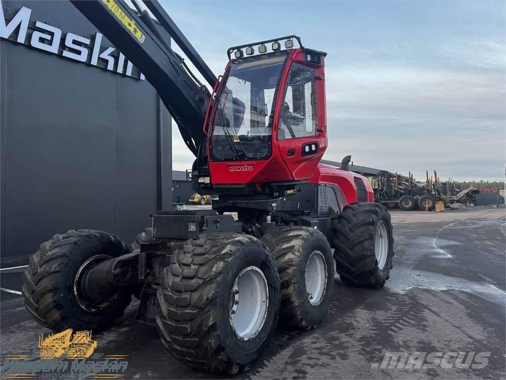 Komatsu 911 Harversteri