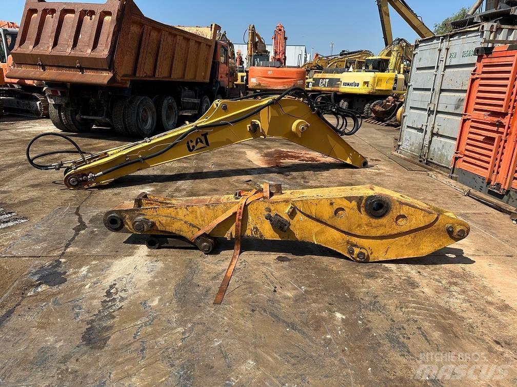 CAT 214 B FT boom Bageri točkaši