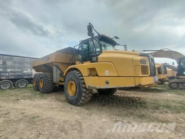 CAT 745 Zglobni damperi