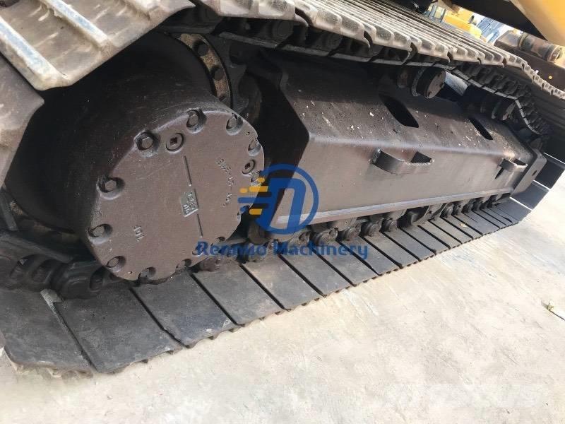 Komatsu PC200-7 Bageri guseničari