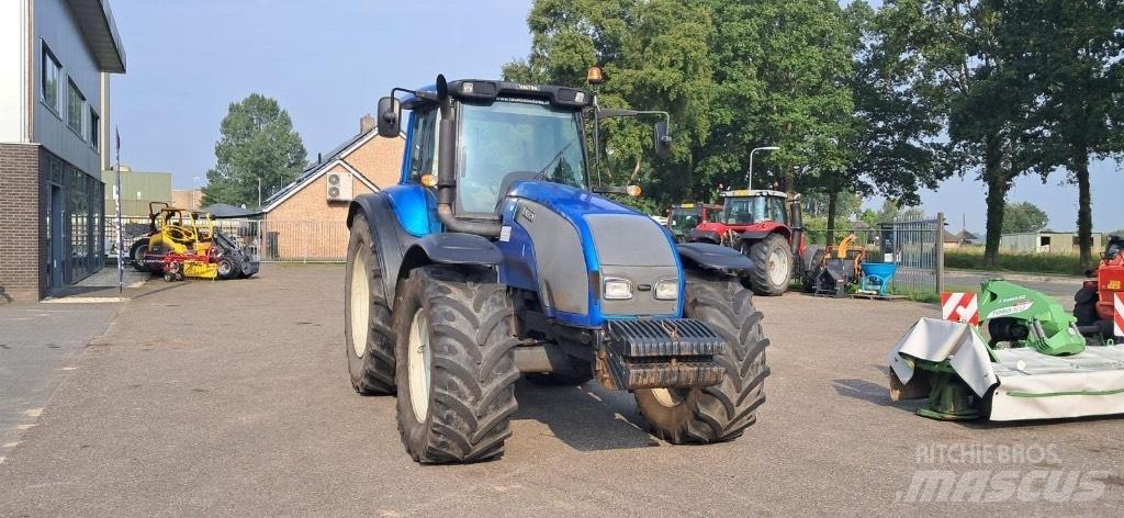 Valtra T160 Traktori