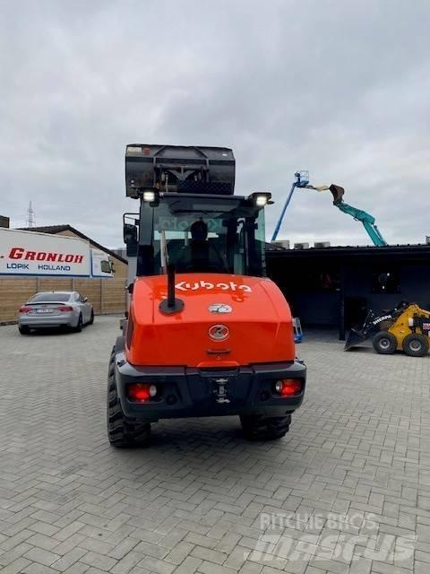 Kubota R 090 Utovarivači na točkove
