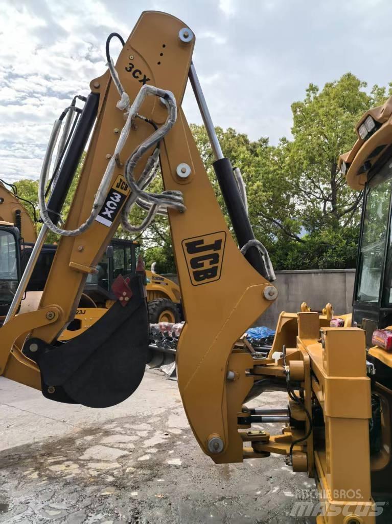 JCB 3 CX Rovokopači