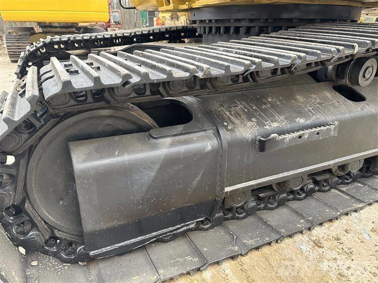 CAT 325D2 Bageri guseničari