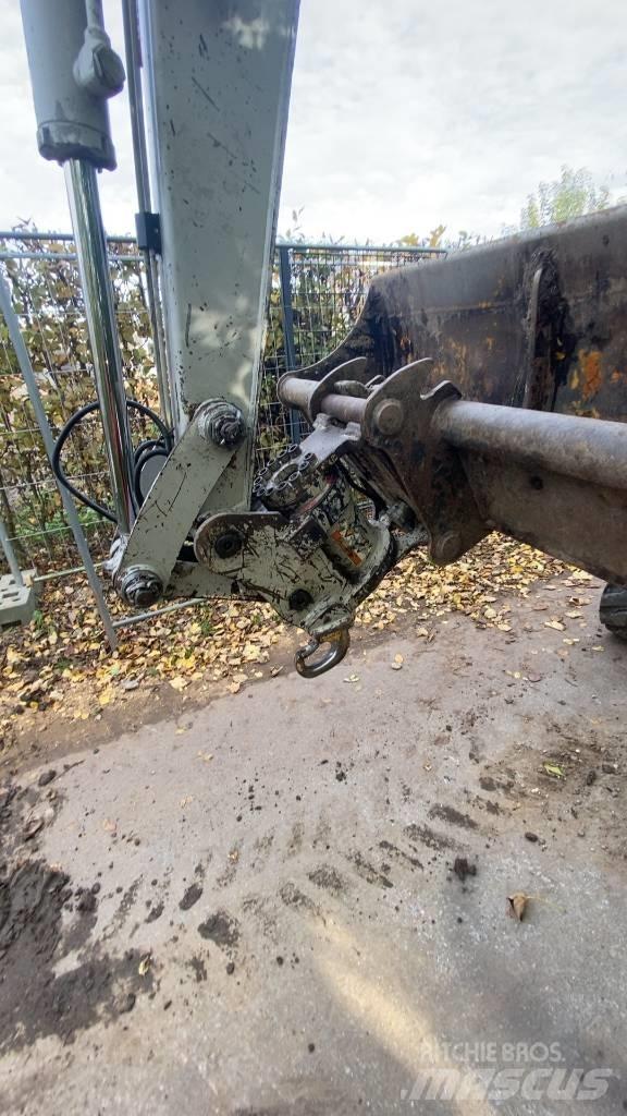 Takeuchi TB 240 Mini bageri < 7t