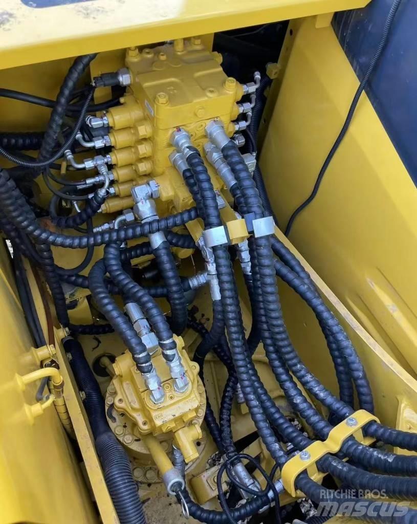Komatsu PC 130 Midi bageri 7t – 12t