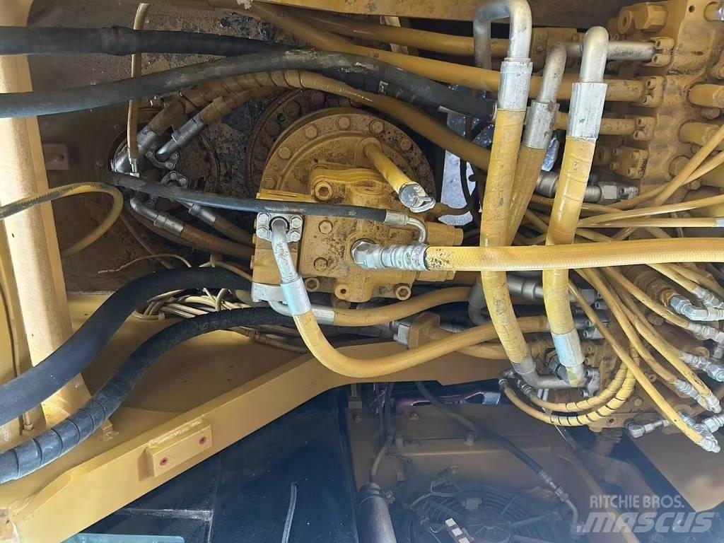 CAT 329 D L Bageri guseničari