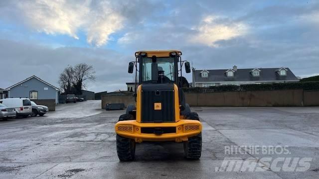 JCB 411 Utovarivači na točkove