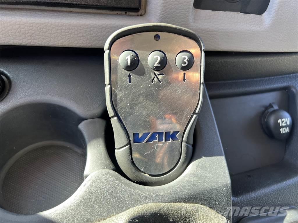 Volvo FL 240 4X2 Sanduk kamioni