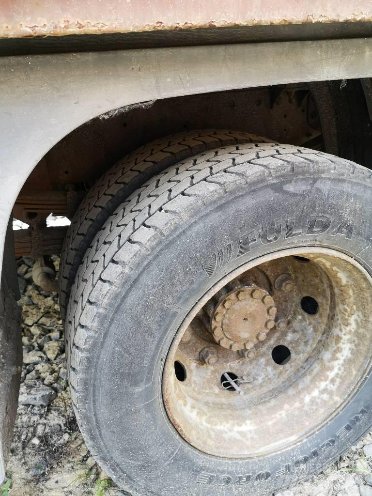 Iveco ML 80 E Kamioni sa otvorenim sandukom