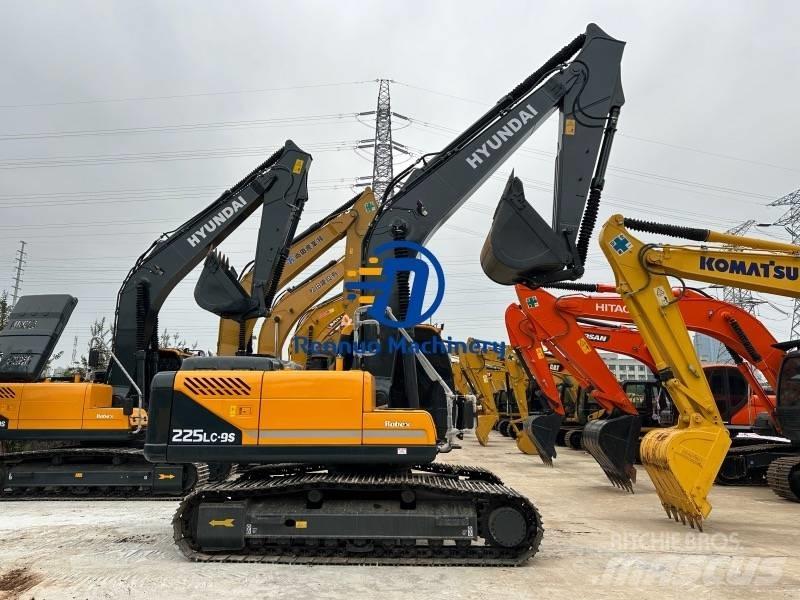 Hyundai 225LC-9S Bageri guseničari