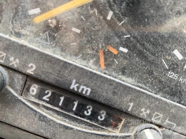 Iveco Cursor Rol kiper kamioni sa kukom za podizanje tereta