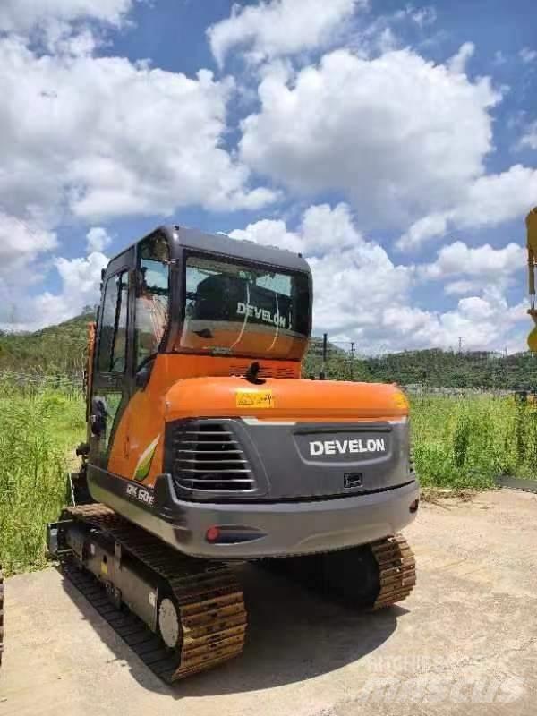 Doosan DX 60E Midi bageri 7t – 12t