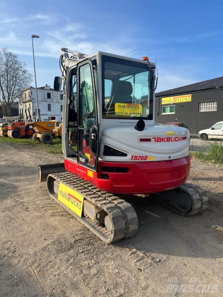 Takeuchi TB260 Mini bageri < 7t