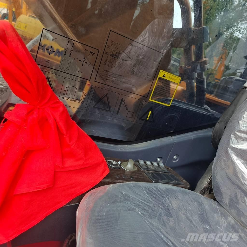 Sany SY 215 C Bageri guseničari