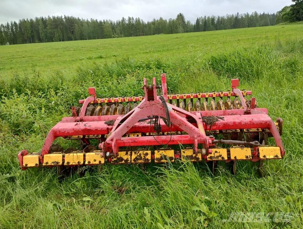 Väderstad CR 3000 Tanjirače