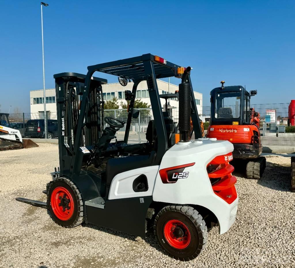 Bobcat D 25 NXP Dizelski viljuškari