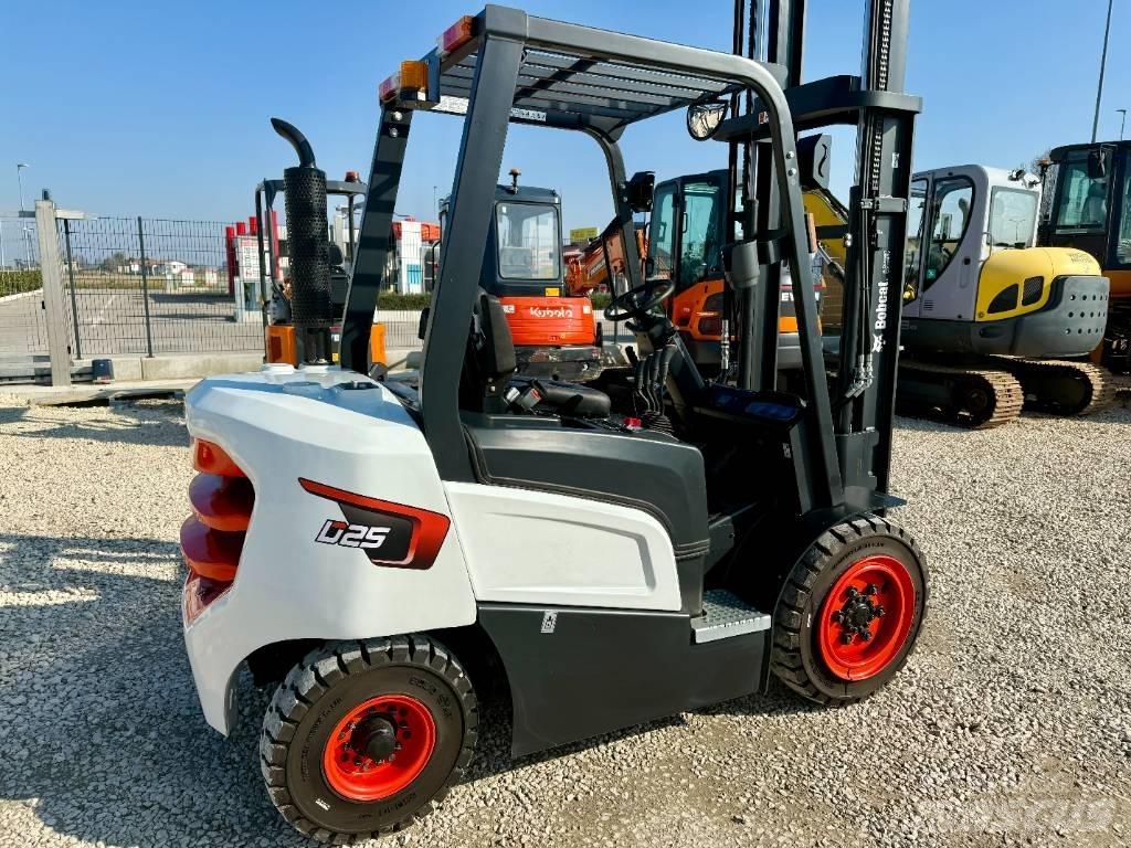 Bobcat D 25 NXP Dizelski viljuškari