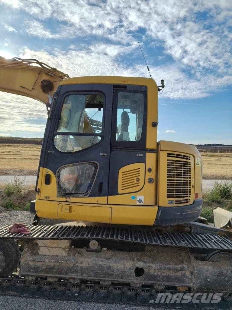 Komatsu PC 138 US-8 Bageri guseničari