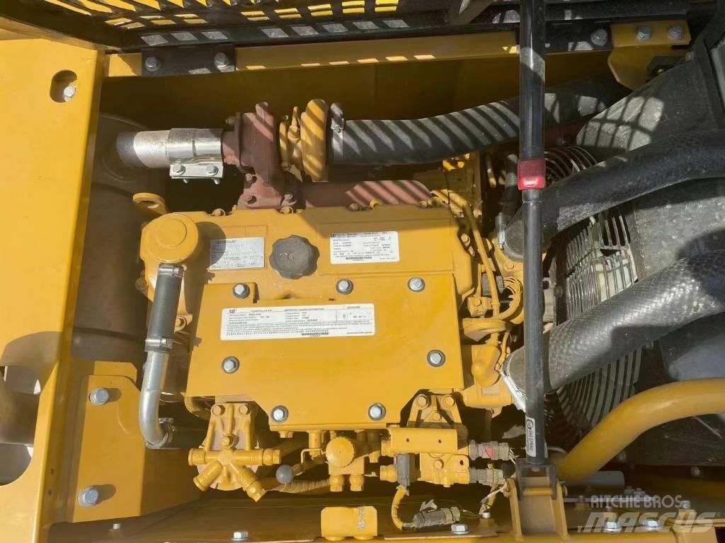 CAT 312D Bageri guseničari