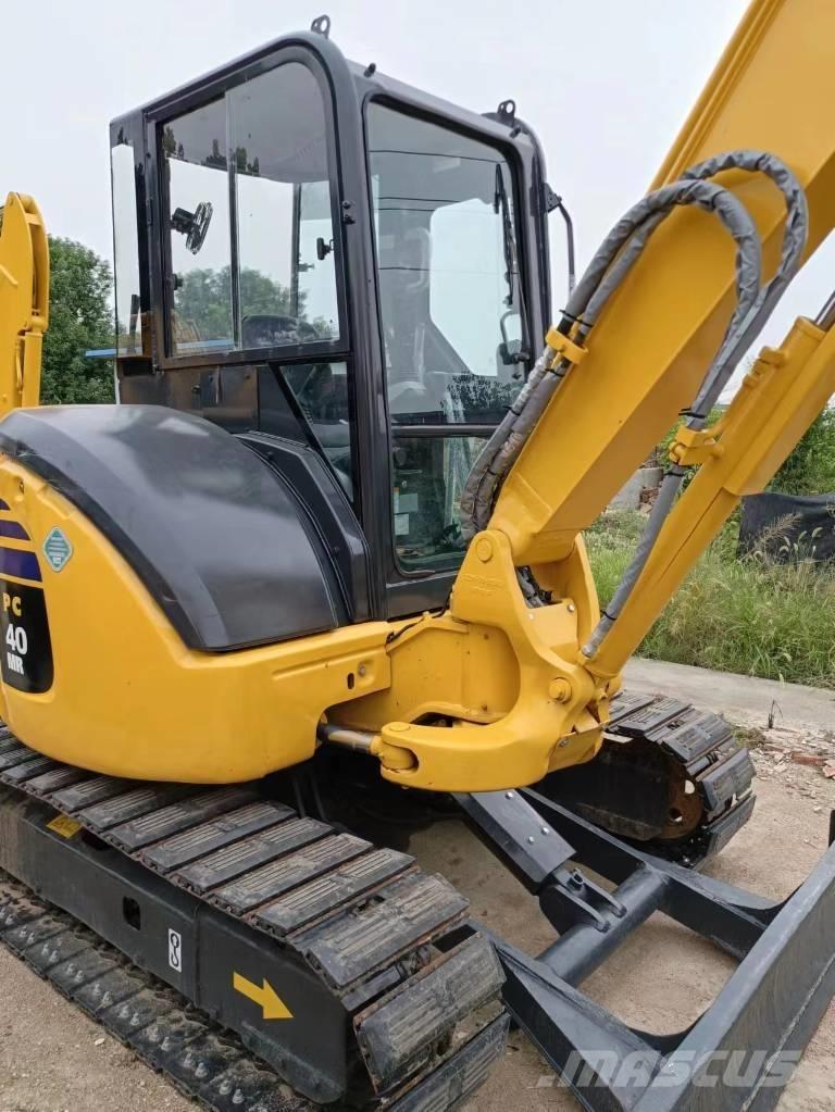Komatsu PC 55 MR Bageri guseničari