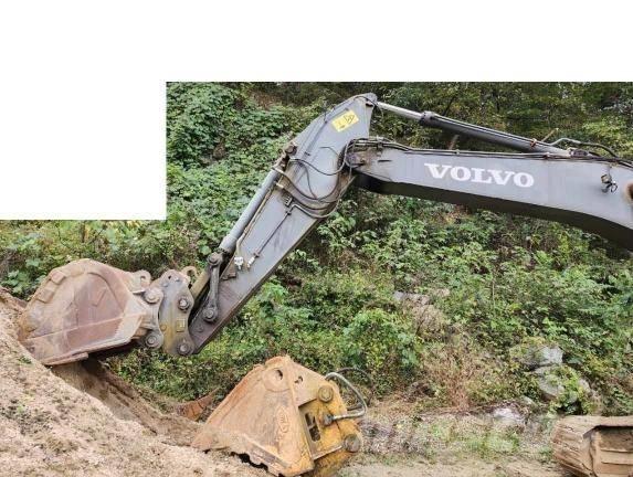 Volvo EC 290 BL Bageri guseničari