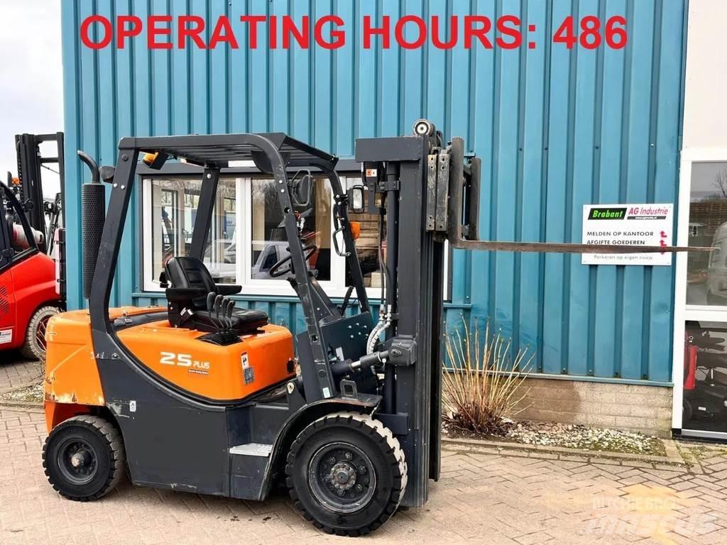 Doosan D25GP Dizelski viljuškari