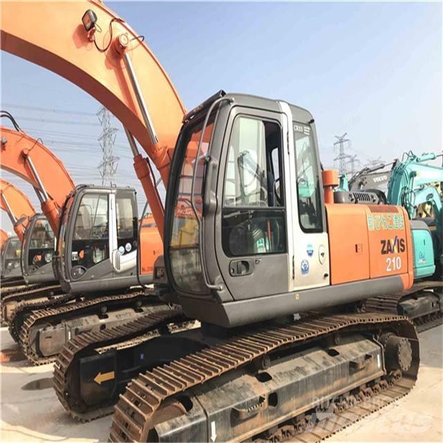 Hitachi zx210 Bageri guseničari