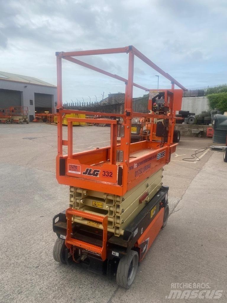 JLG ES 1932 Makazaste platforme
