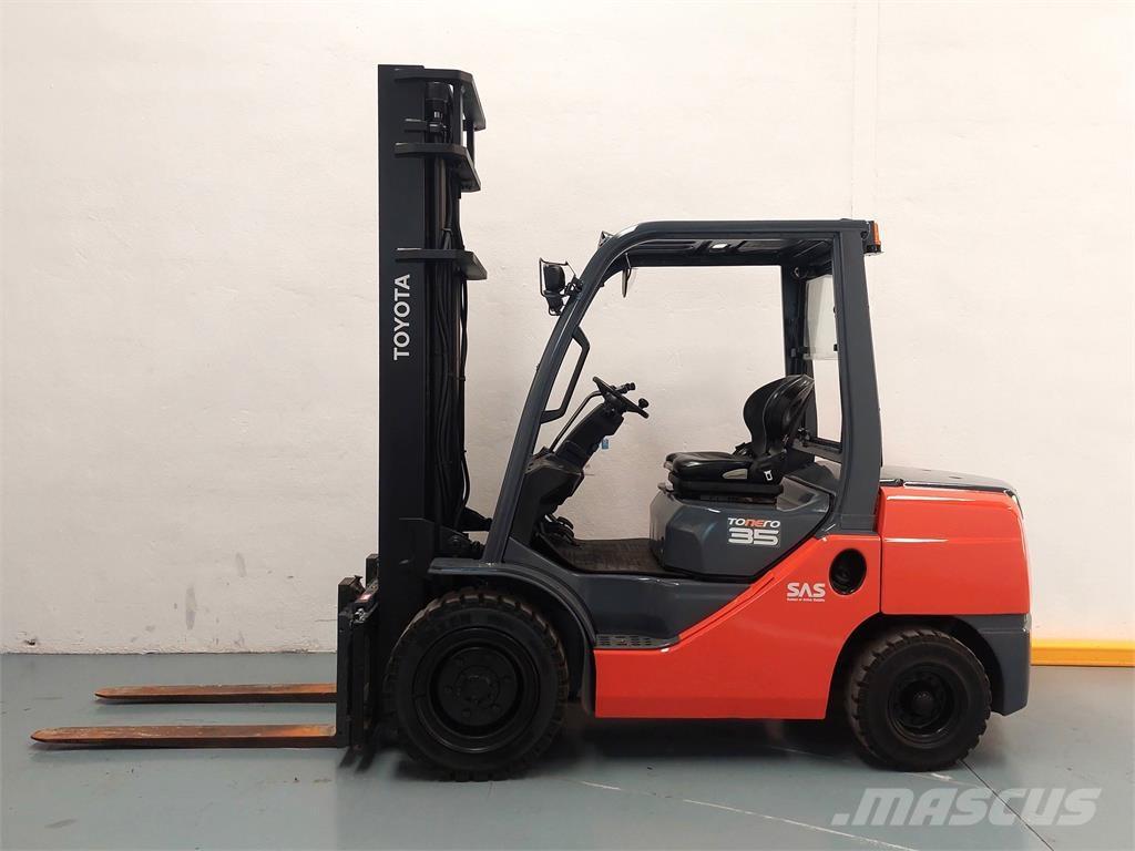 Toyota 52 8FDJF35 Dizelski viljuškari