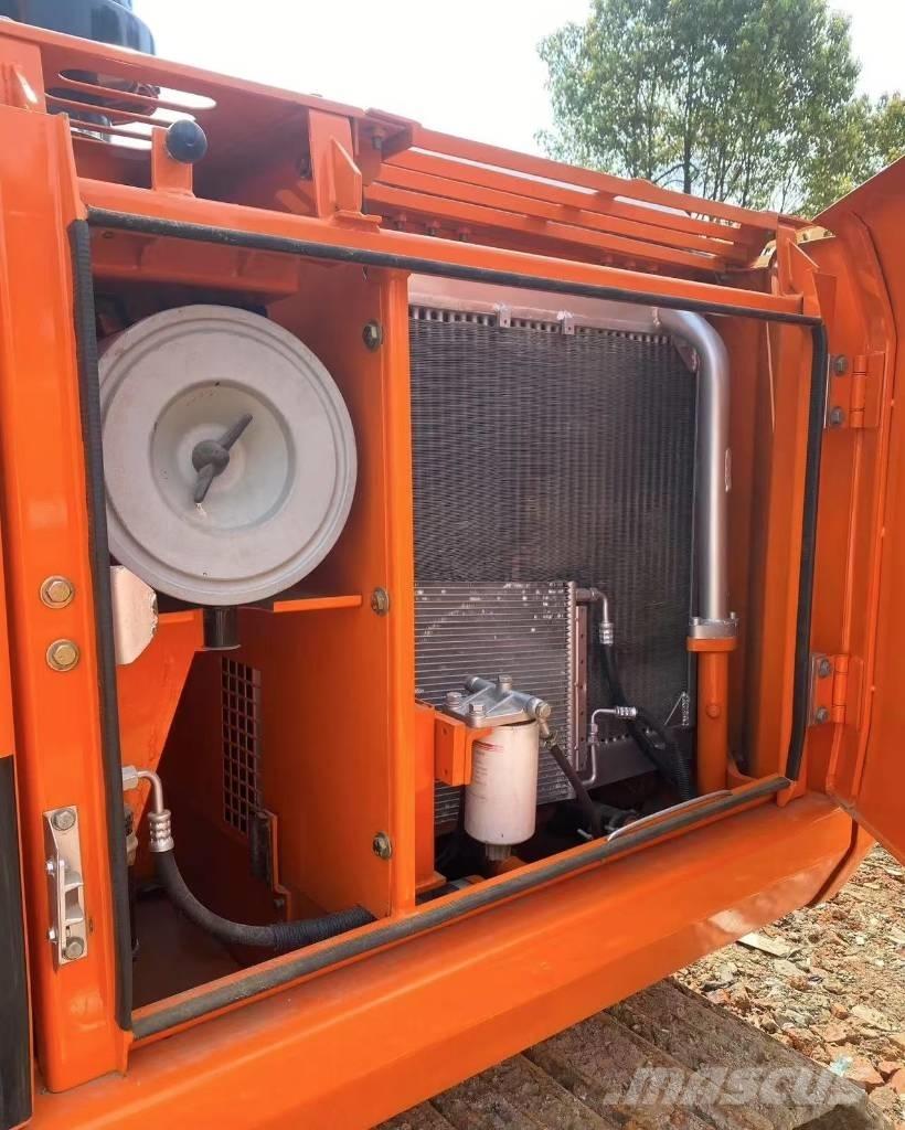 Doosan 150 Bageri guseničari
