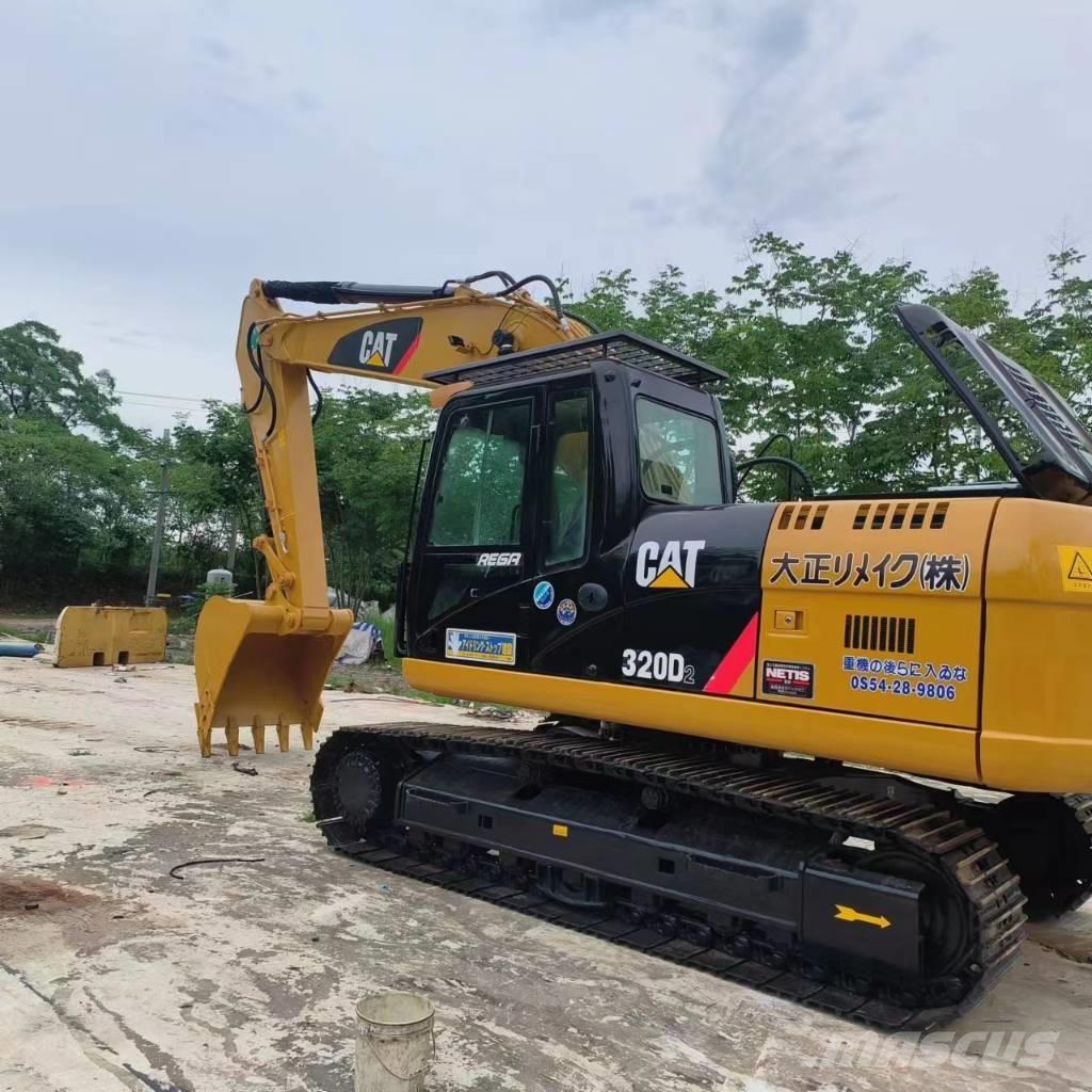 CAT 320D2 Bageri guseničari
